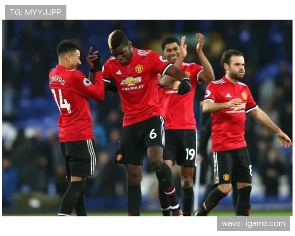 西班牙国家队徽章焕然一新,荣耀与团结设计引发球迷热切期待 西班牙国家队徽章焕然一新,荣耀与团结设计引发球迷热切期待