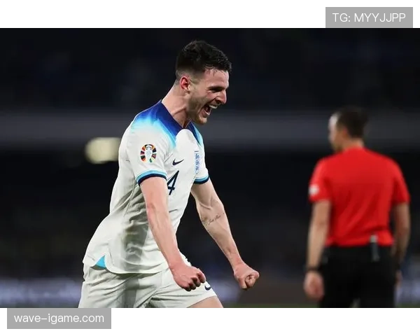 赖斯无球跑动与位置感解析